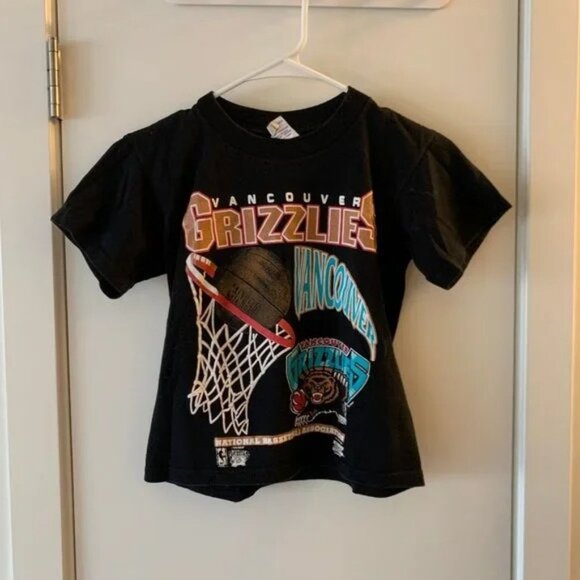 VINTAGE 90S YOUTH VANCOUVER GRIZZLIES T-SHIRT SMALL - Picture 1 of 6